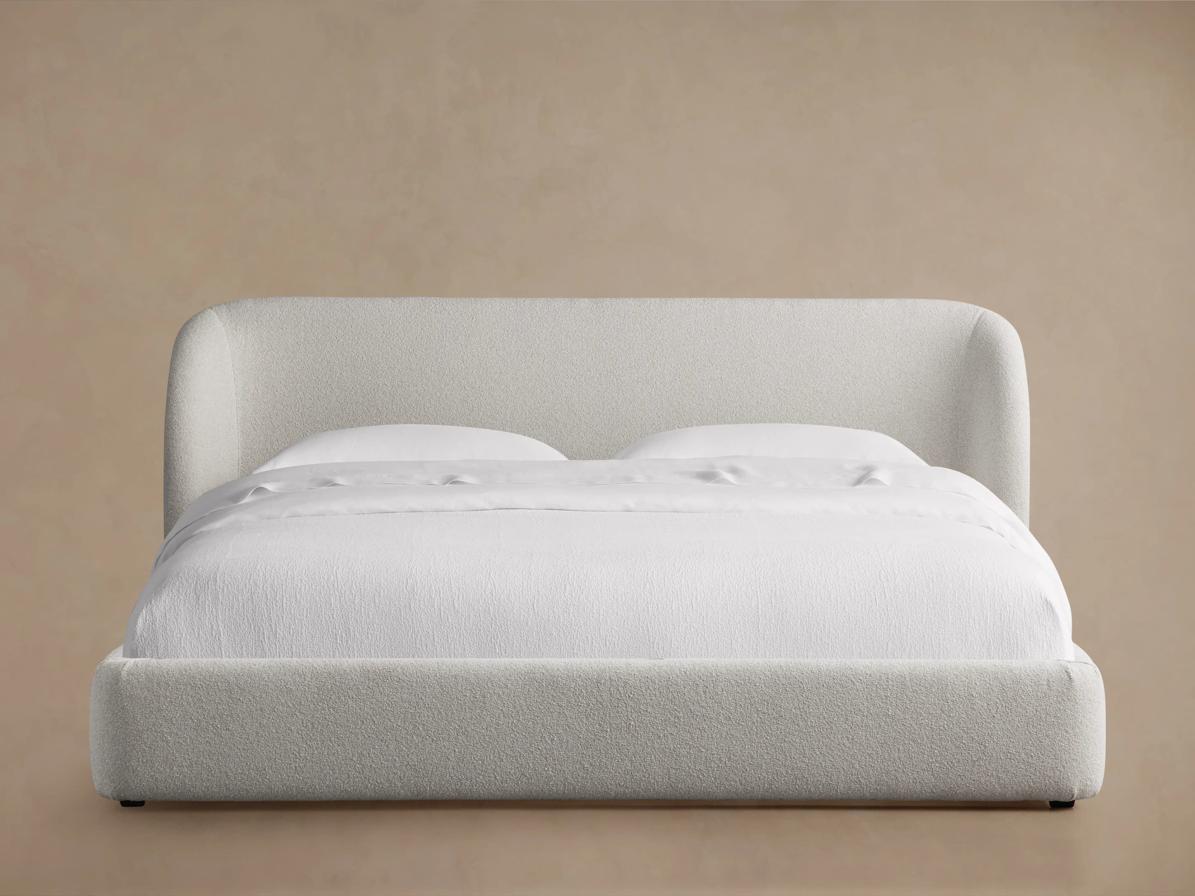 Curved Bed thumbnail 2