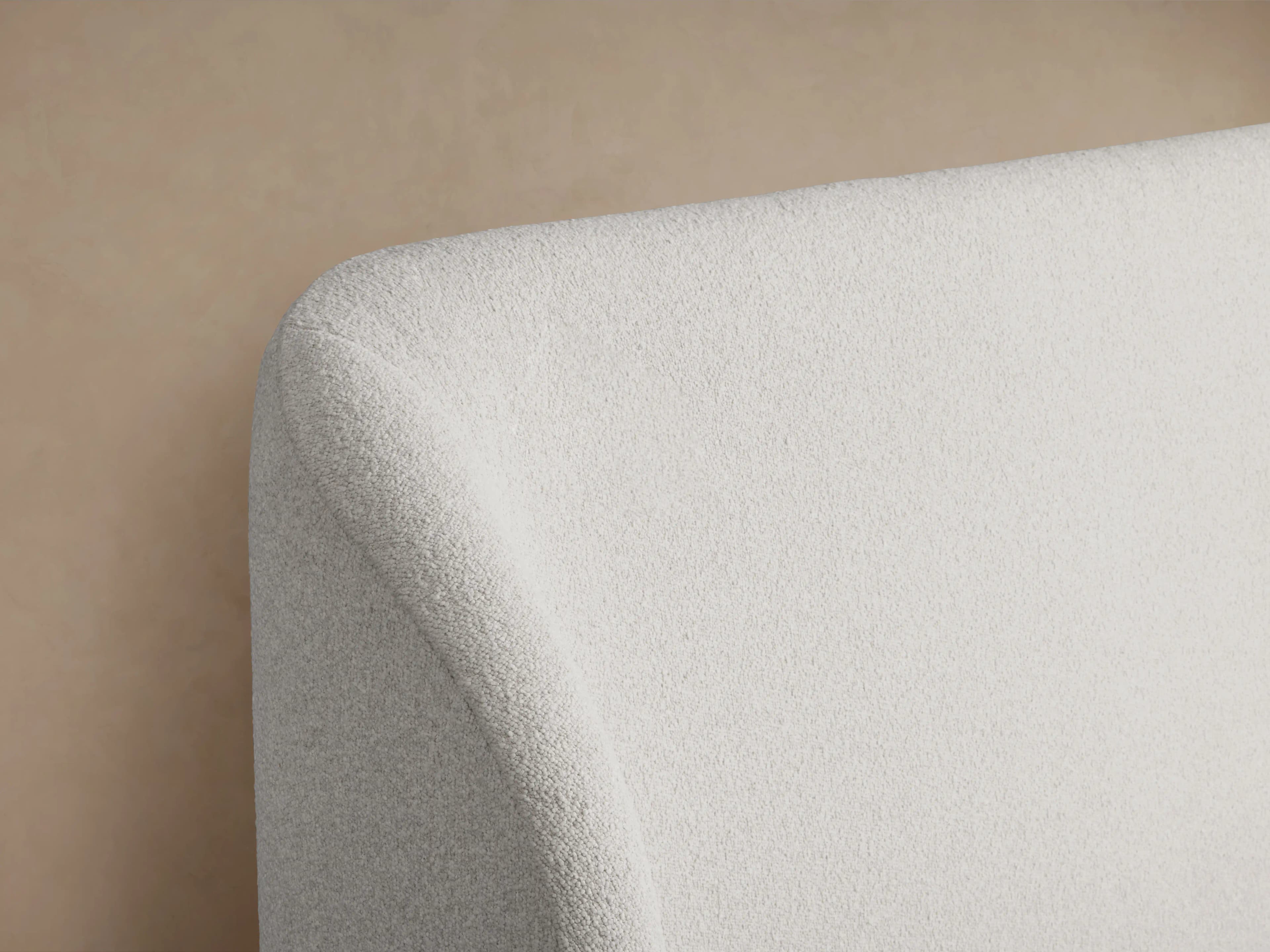 Curved Bed thumbnail 4